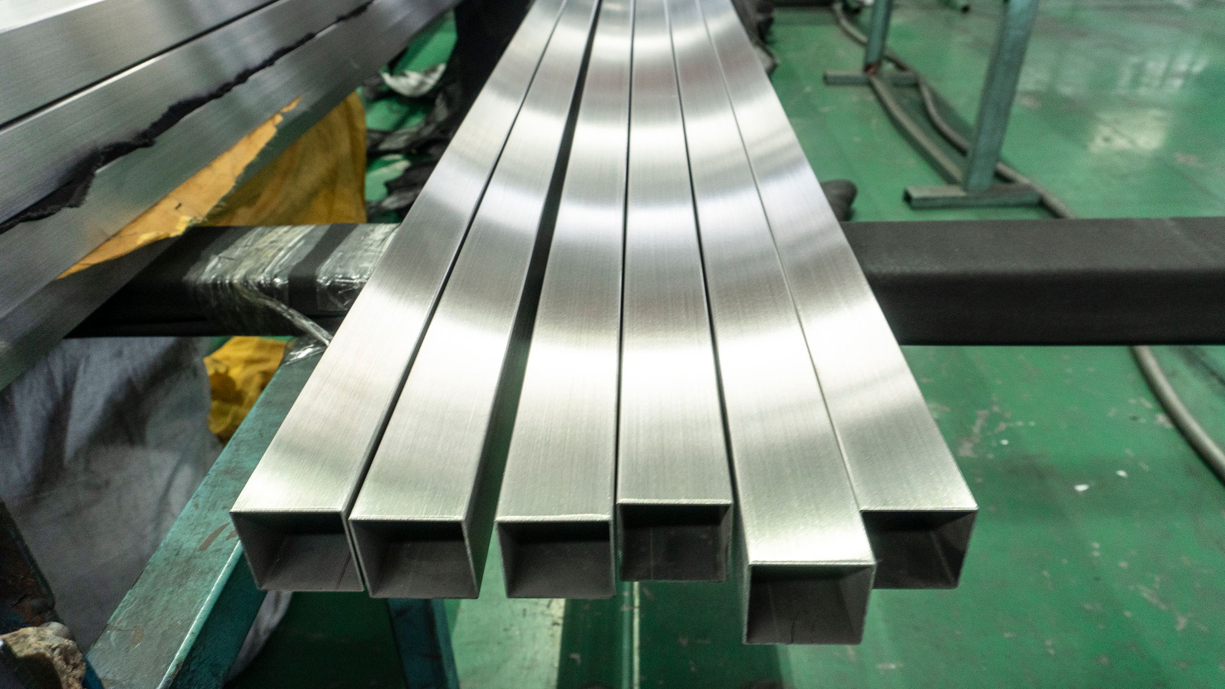 拉絲處理后的304不銹鋼管還防銹嗎？